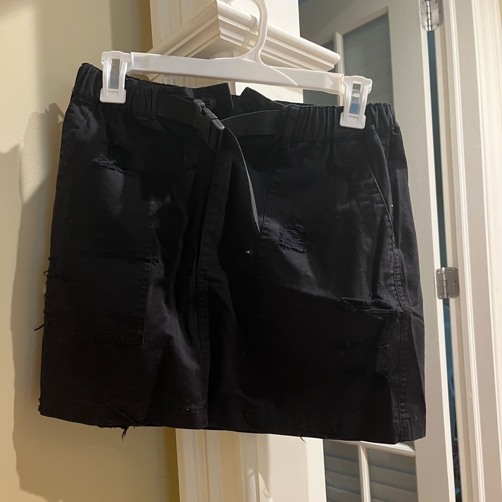 LF skirt size medium